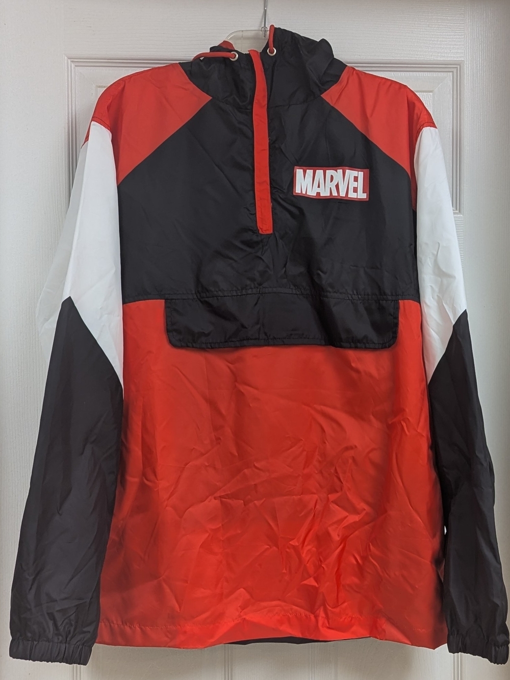 C-Life Group Ltd Marvel Comics Group Pullover 1/4 Zip Hooded Jacket Men's Large